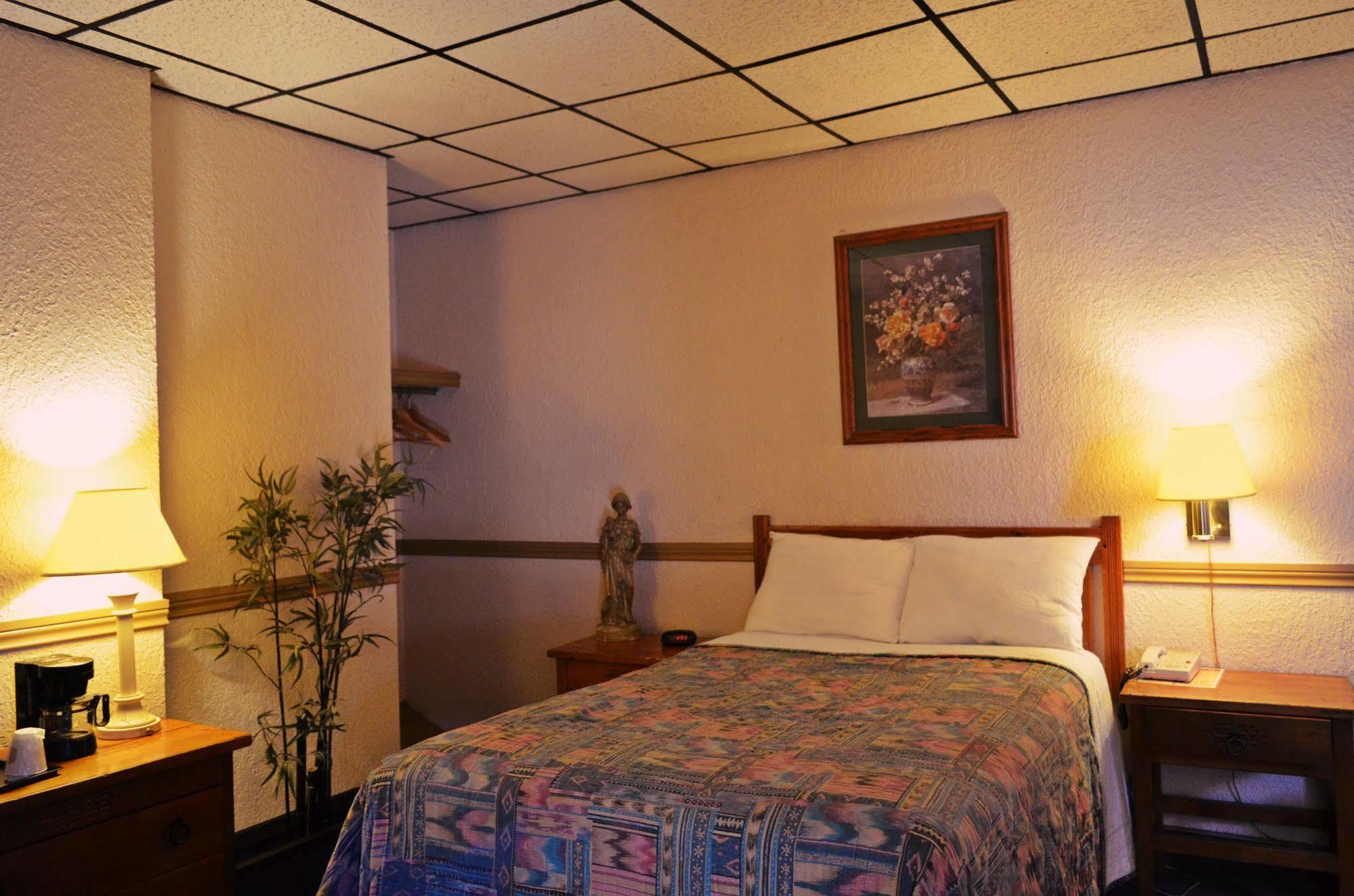 Hotel Santa Fe Ciudad Juarez Bagian luar foto